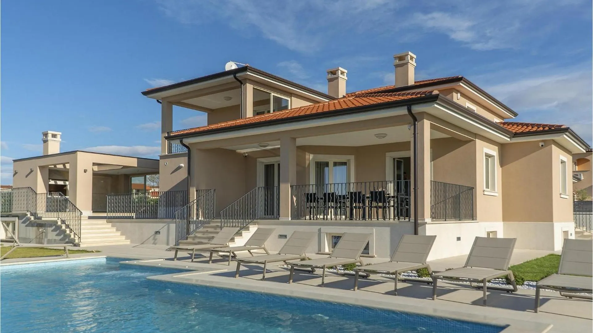 Дом отдыха Villa Silvia Каштелир